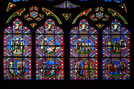 Vitrail de la vie de Saint Exupère dans la cathédrale de Bayeux