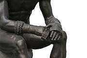 Boxer of quirinal hands