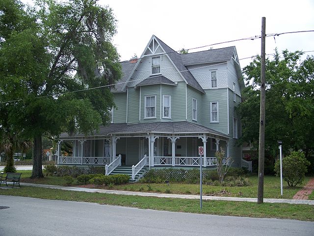 Bradlee-McIntyre House