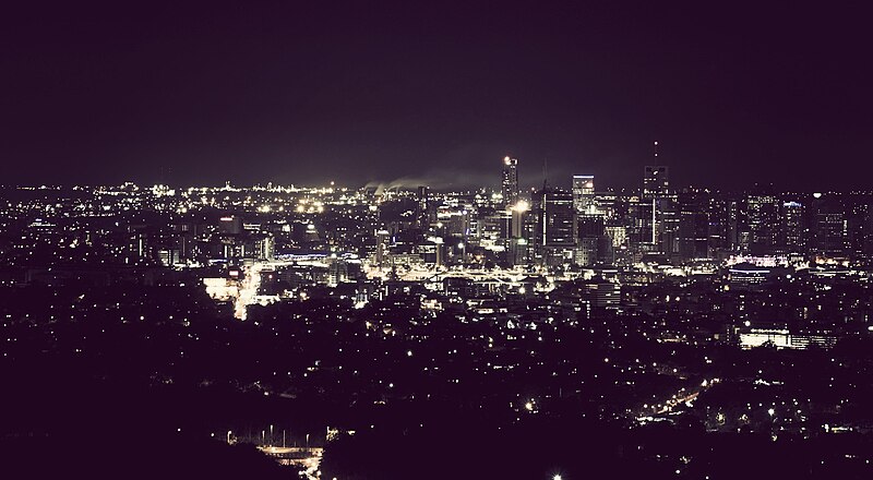 File:Brisbane-city-by-night-mt-coot-tha.jpg