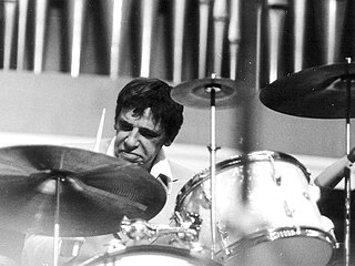 Fortune Salaire Mensuel de Buddy Rich Combien gagne t il d argent ? 1 900,00 euros mensuels