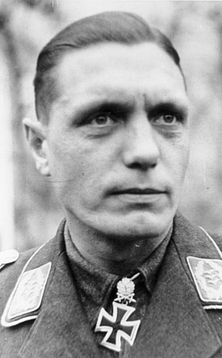 <span class="mw-page-title-main">Karl-Lothar Schulz</span> Nazi general (1907–1972)