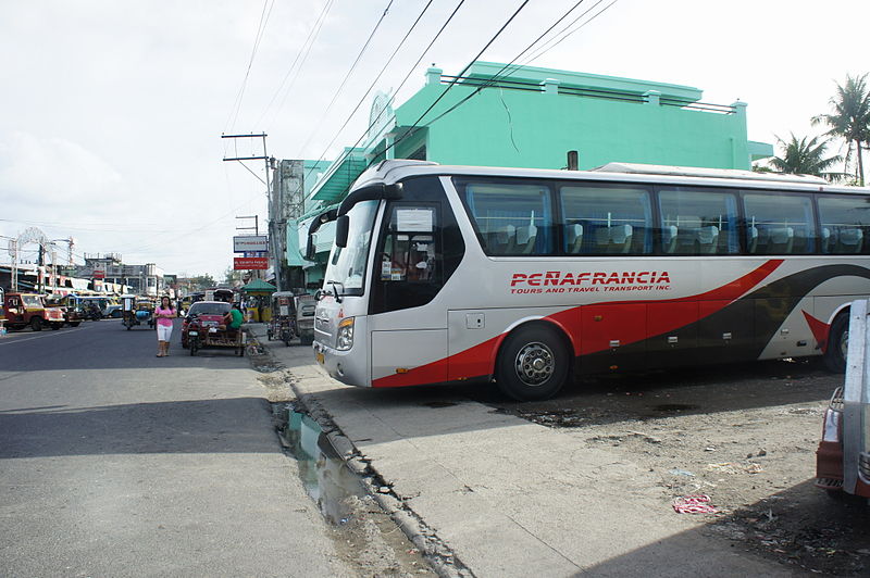 File:Bus Terminal Gubat.jpg