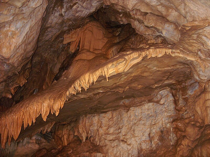 File:Bystra Cave 5.jpg