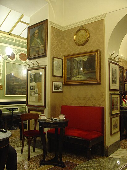 How to get to Antico Caffè Greco with public transit - About the place