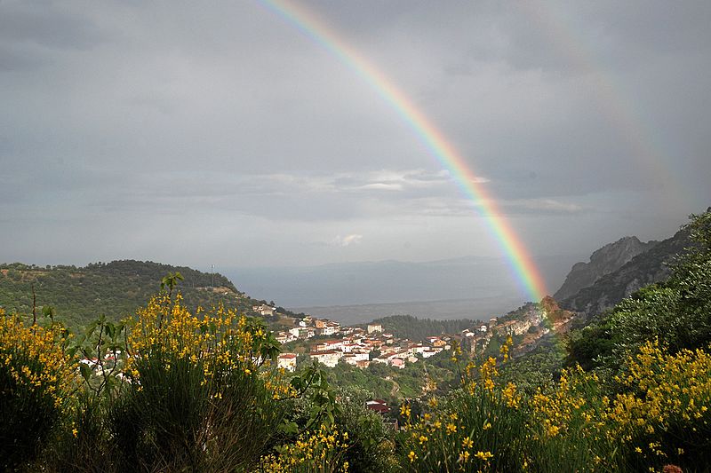 File:Cerchiara-regenbogen.jpg