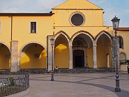 Chiesa di San Francesco (Fondi) (6143771290).jpg