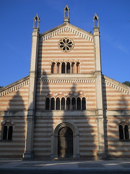 File:Chiesa parrocchiale Tregnago3.jpg