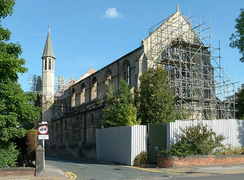 File:Church of St Alban, Retford - geograph.org.uk - 4699246.jpg