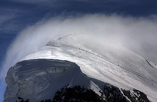 Climbers, as seen from Klein Matterhorn