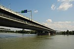 Danube-Vienna 2820.jpg