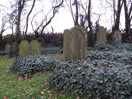 DasselJewishCemetery