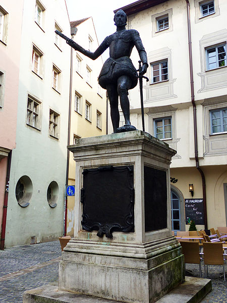 File:Denkmal Don Juan de Austria 2.JPG