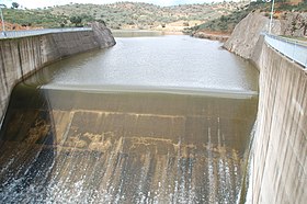 Drenaggio della diga di Zufre - panoramio.jpg