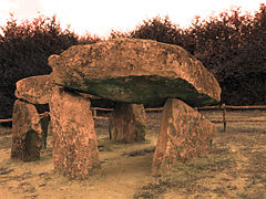 Dolmen des erves.JPG