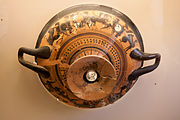 Droop cup, Group of Rhodes (540-520 BC) .jpg