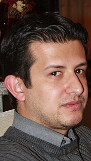 Emad Bahavar döndürüldü.