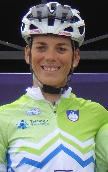 File:Eugenia Bujak - 2018 UEC European Road Cycling Championships (Women's road race) (cropped).jpg