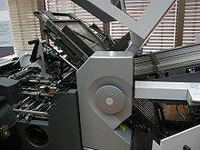 Buckle folding machine Falzmaschine 2009 01 (RaBoe).jpg