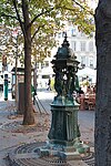 Fontaine Wallace 10. körút Delessert.jpg