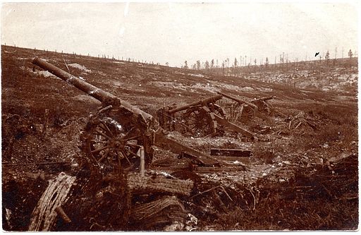 French long gun battery overrun at Verdun (alternate view)
