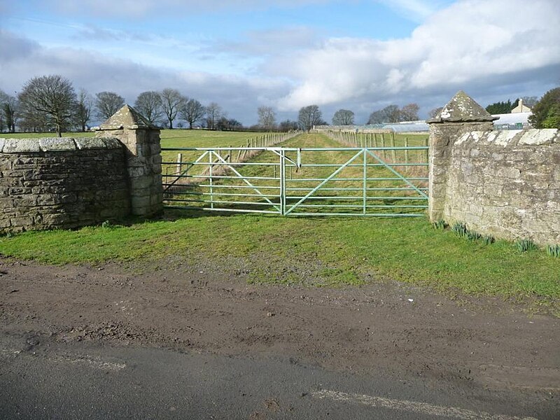 File:Gated entrance to the nurseries, West Layton - geograph.org.uk - 5312562.jpg