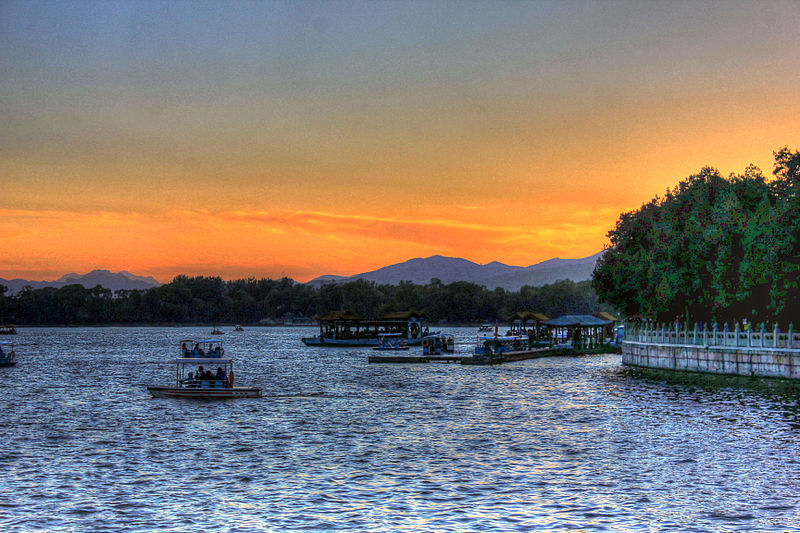 File:Gfp-beijing-summer-garden-palace-sunset-over-the-lake.jpg