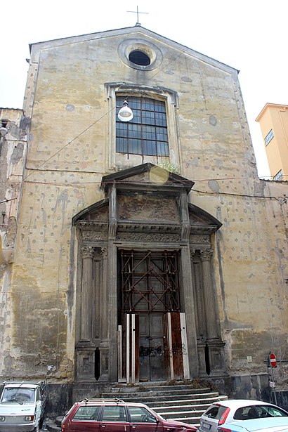 Come arrivare a Chiesa Di Santa Maria Delle Grazie Maggiore A Caponapoli con i mezzi pubblici - Informazioni sul luogo