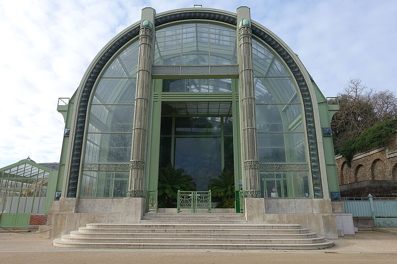 File:Greenhouse of the Jardin des Plantes, Paris 16 January 2016.jpg