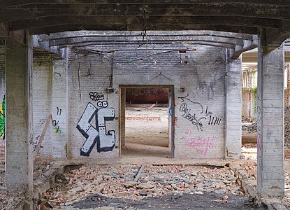 Abandoned building in Namur