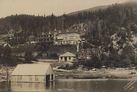 Halcyon Hot Springs, 1908, F.A. Bucholz photog. Halcyon, BC (HS85-10-19656).jpg