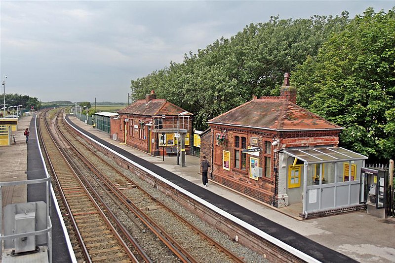 File:Hall Road Railway Station (geograph 2994474).jpg