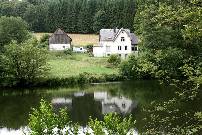 File:Halver Osenberg - Vorbecken Osenberg 02 ies.jpg