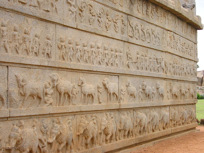 File:Hampi temple carvings.jpg