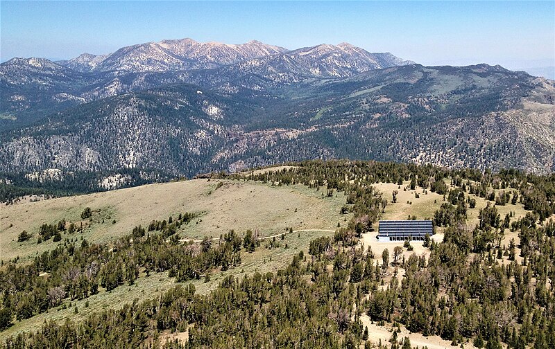 File:Hawkins Peak vista north.jpg