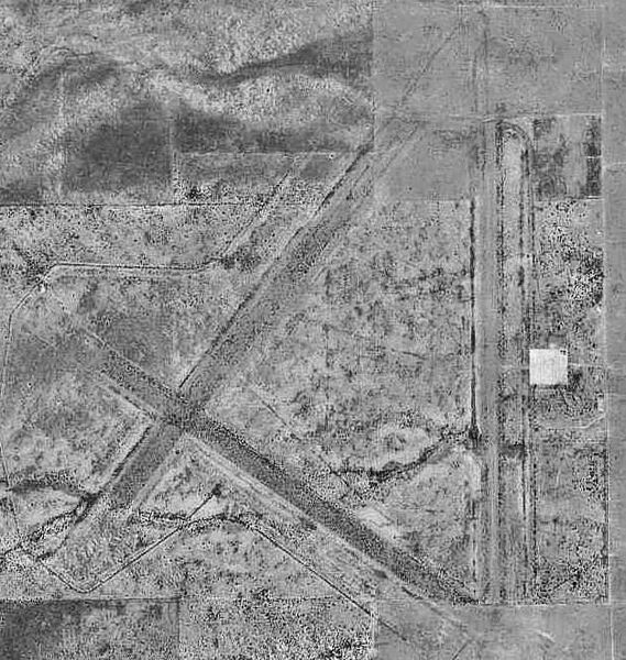 File:Hereford Army Airfield - AZ - 6 Nov 1992.jpg