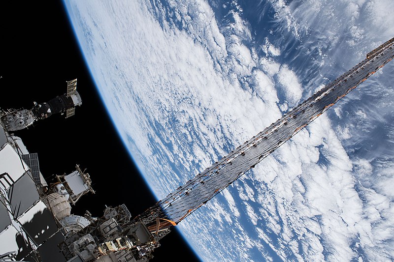 File:ISS061-E-3422 - View of Earth.jpg