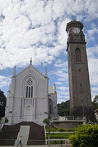 Campanario de Pedra, Flores da Cunha. Igreja Nossa Senhora de Lourdes em Flores da Cunha.JPG