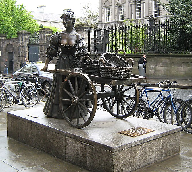 File:In Dublins fair city 02.JPG