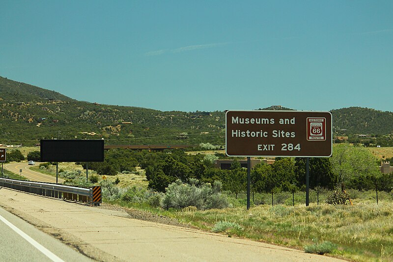 File:Int25nRoadNM-Exit284-HistoricUS66sign (35942060964).jpg