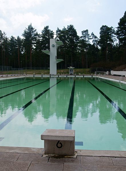 Pori boasts a very functionalist outdoor swimming pool