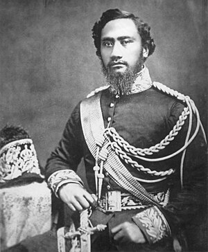 Kamehameha Iv: Nacimiento real, Educación, Sucesión al trono