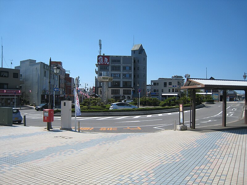 File:Katsuura street 02.JPG