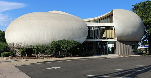 Photo of a bank building in Arapahoe County, Colorado