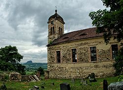 Farní kostel sv. Jakuba apoštola v Mrzlicích