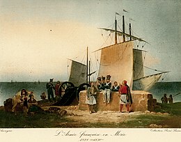 Tableau : soldats et population locale devant un bateau.