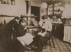 Lace makers, New York City, de Lewis Wickes Hine (1912)