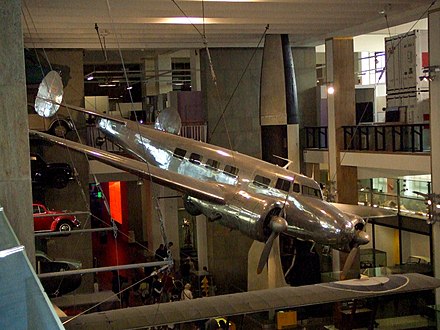 Lockheed model 10 electra. Lockheed 10 Electra. Локхид Электра самолет. Локхид Электра Мадагаскар.