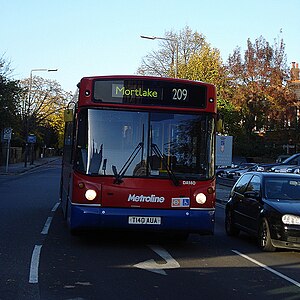 300px-London_bus_209