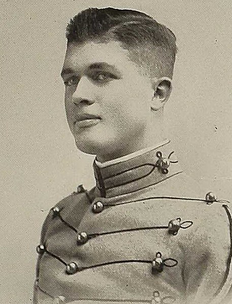 Craig as a West Point senior in 1913.